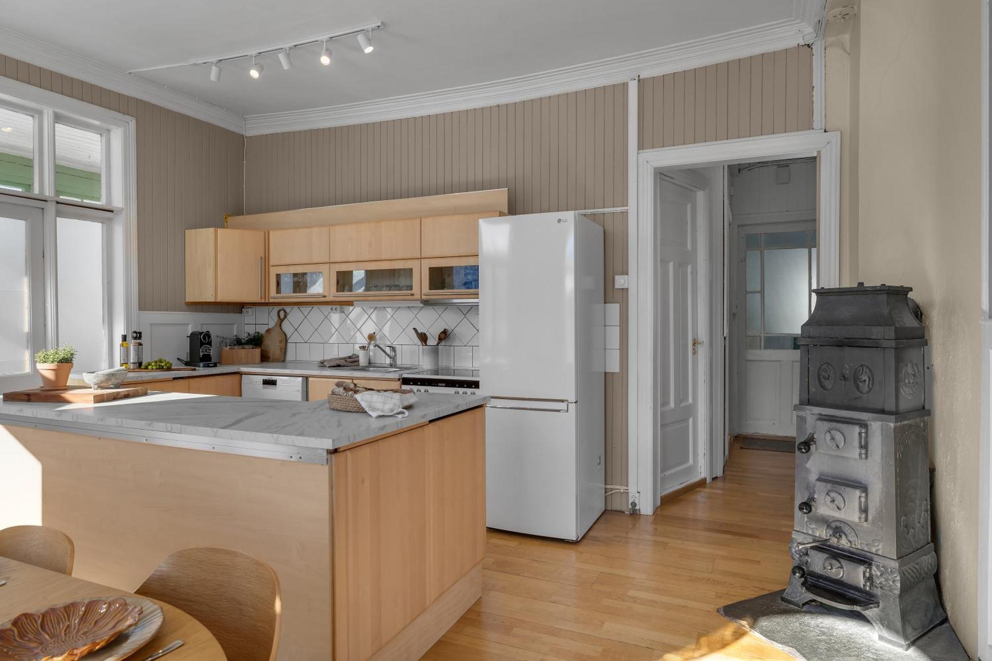 Lovely City Center Apartment With Amazing Views And Free Parking! Tromso Ngoại thất bức ảnh